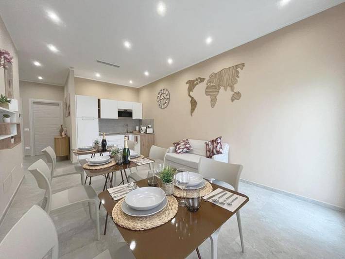 Appartamento per 7 persone, con terrazza, adatto a famiglie con bambini in Ciampino