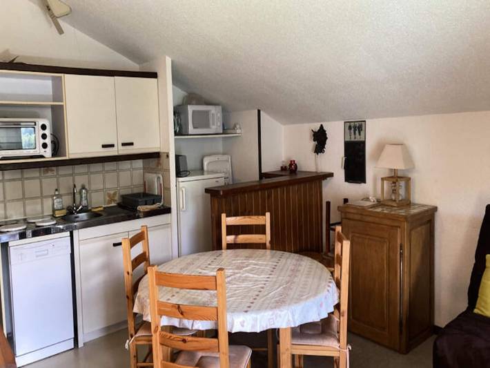 Gîte pour 6 personnes, avec balcon à Laveissière - 3