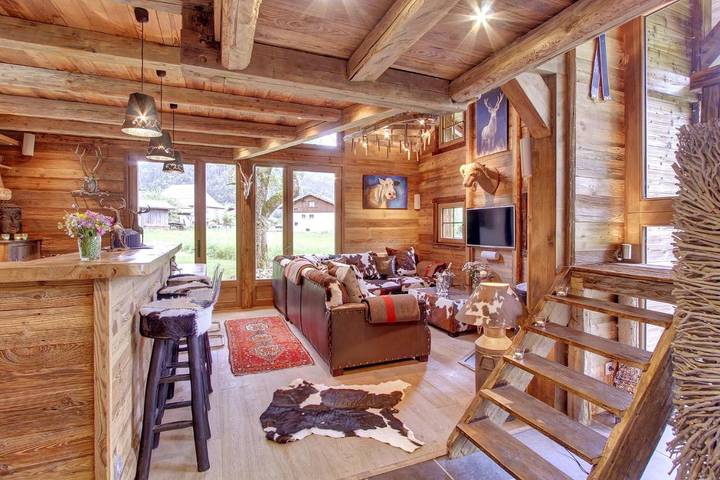 Maison d’hôte pour 22 personnes, avec vue ainsi que jardin et sauna, animaux acceptés en Haute-Savoie - 2