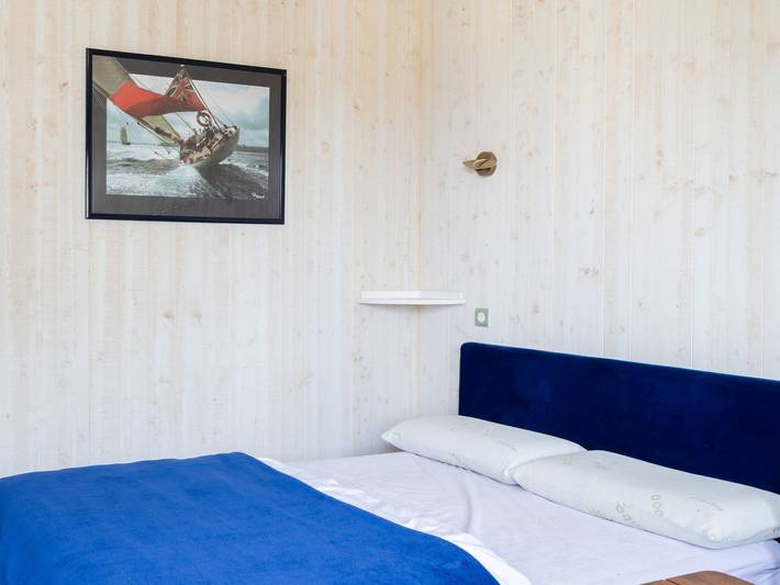 Hel enrumslägenhet, Cote de granit rose, vue mer, studio ground floor renovated this year in Perros-Guirec, Pink Granite Coast