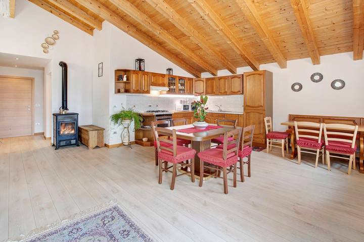 Ferienwohnung 'Casa Sergio' mit Bergblick, privatem Garten und Balkon in Grosio, Nationalpark Stilfser Joch