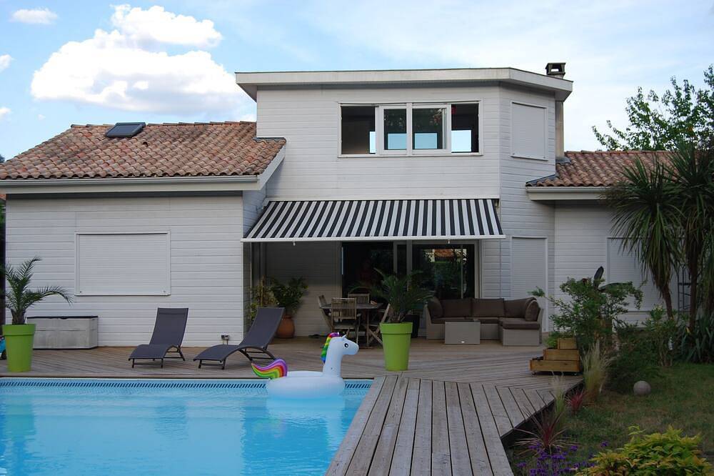 Maison De Vacances pour 7 Personnes dans Pessac, Région de Bordeaux