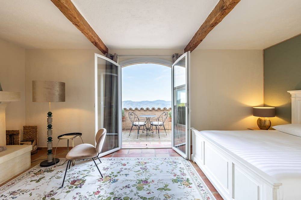 \"Villa Caprice\" - Provençale sea view house in Cabris, Cannes region