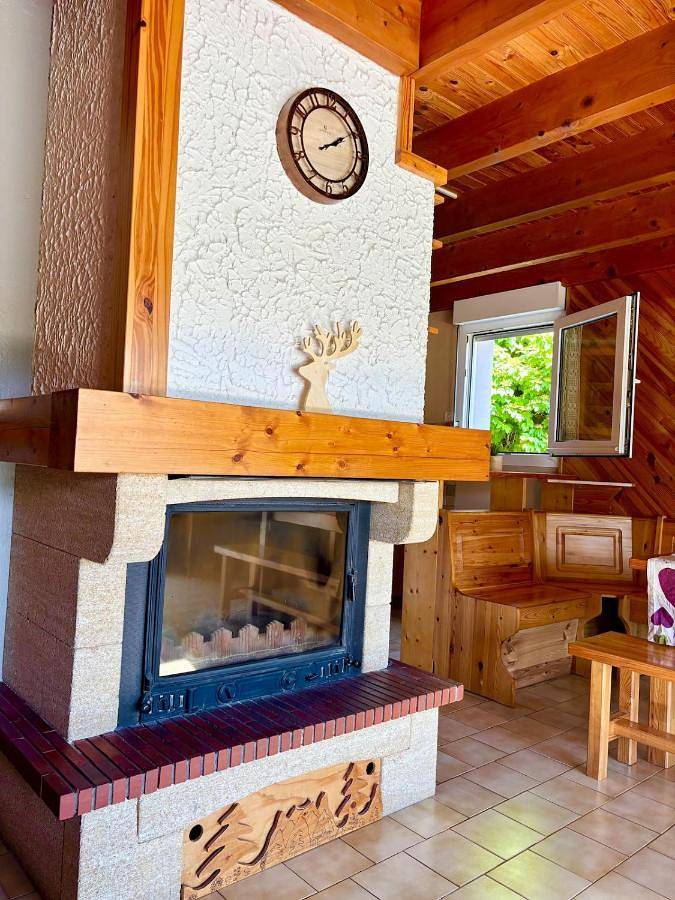 Location de vacances pour 6 personnes, avec balcon ainsi que jardin et vue à Prades-d'Aubrac - 2