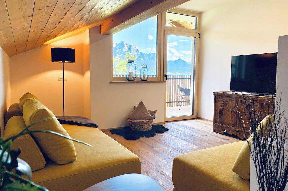 Ganze Wohnung, Exklusives Hof.Apartment mit Panoramablick auf die Dolomiten. in Barbian, Sarntaler Alpen