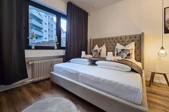 Ganze Wohnung, Alpha Apartments: 3 Sz Art Suite, zentral für 6P in Dortmund, Ruhrgebiet