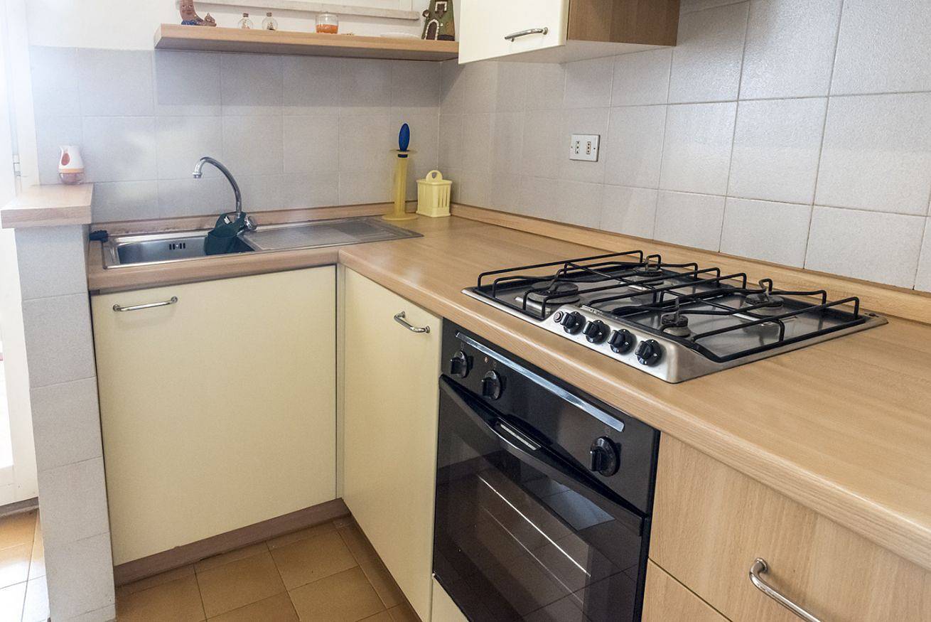 Ganze Wohnung, Ferienwohnung für 4 Personen mit Balkon/Terrasse in Marcelli, Numana