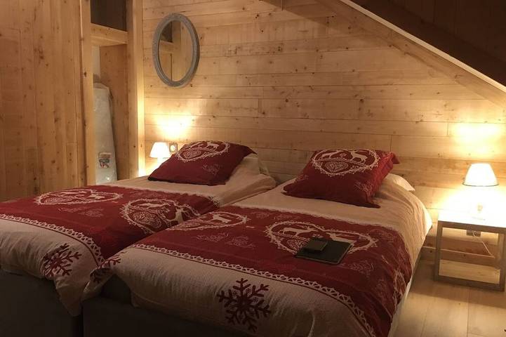 Gîte pour 19 personnes, avec jacuzzi et balcon à Ustou - 4