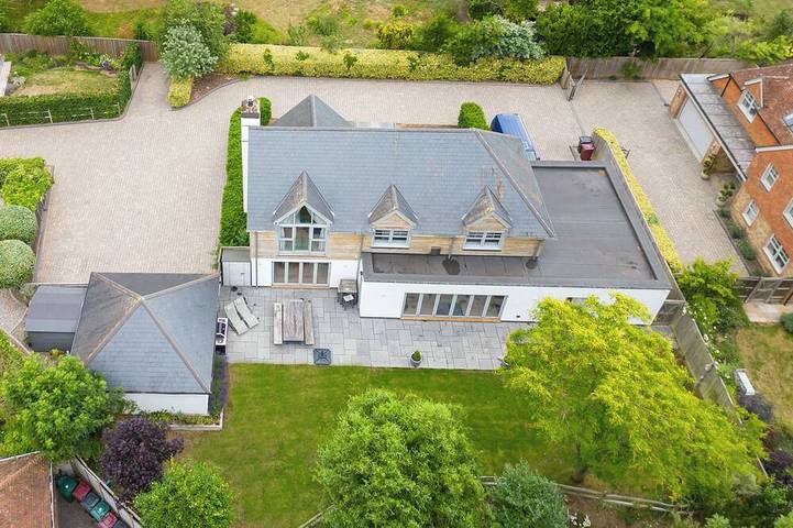 Holiday rental for 10 people, with garden in Bosham