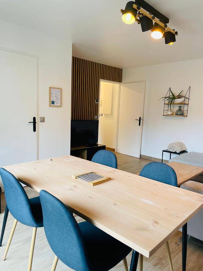 Gîte pour 2 personnes, avec terrasse à Poissy - 2