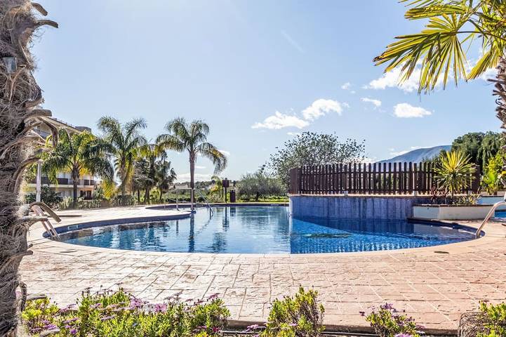 Holiday apartment for 4 people, with garden and pool as well as balcony - 1