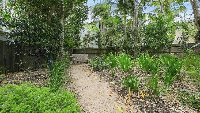 Holiday home for 9 people, with balcony in Noosa Heads
