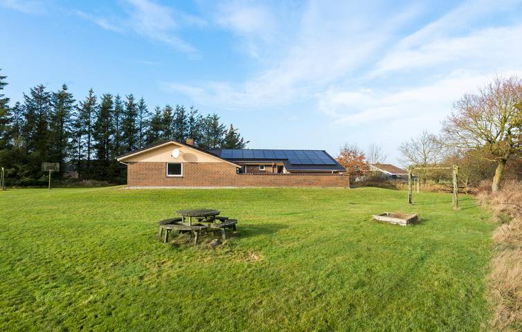 Ferienhaus mit meerblick für 11 Personen, mit Whirlpool und Garten sowie Pool in Blavand