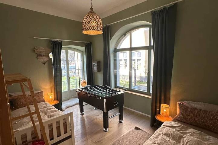 Ferienwohnung für 8 Personen, mit Garten und Pool sowie Sauna und Terrasse, mit Haustier in Pirna - 4