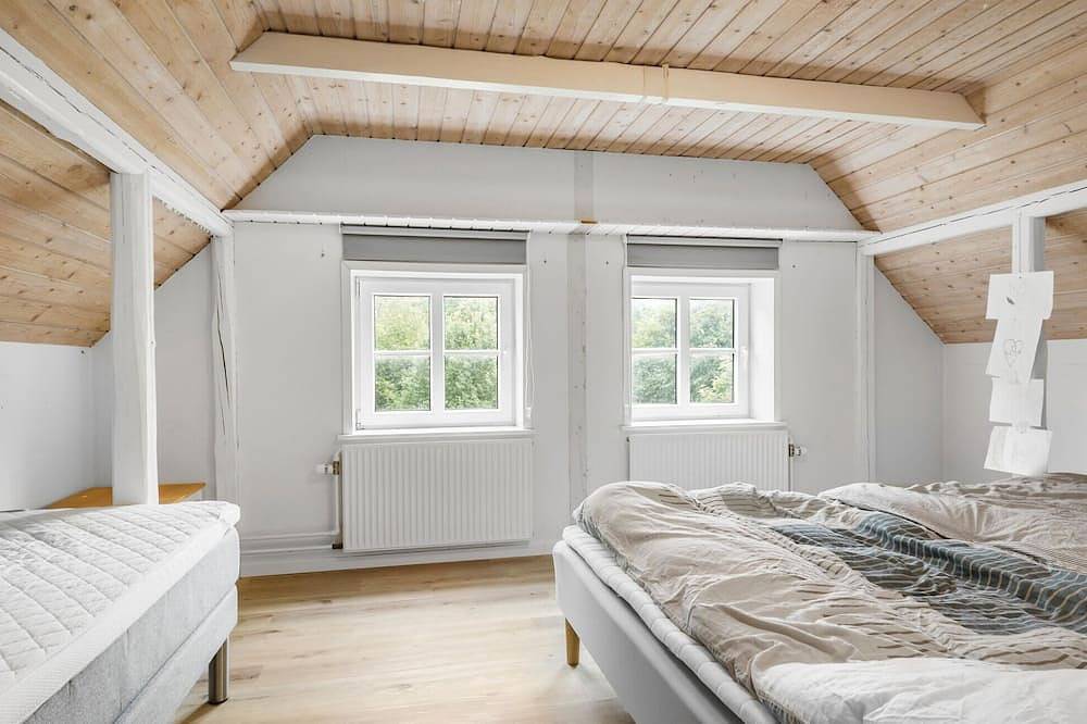 Gorgeous home in Varde with kitchen in Varde, Varde Region