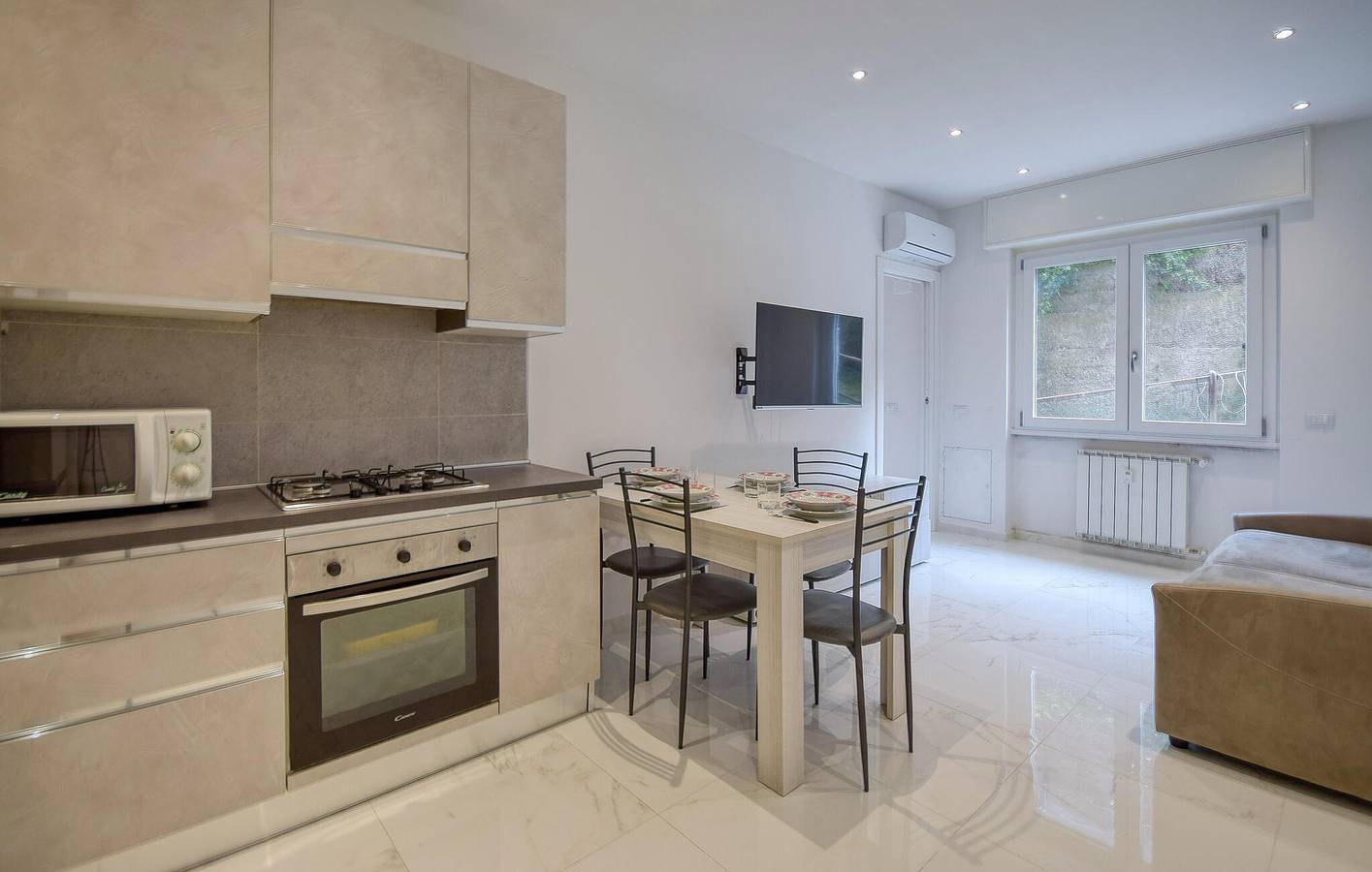 Hel ferieleilighet, Ferieleilighet for 4 personer in Rapallo (By), Rapallo