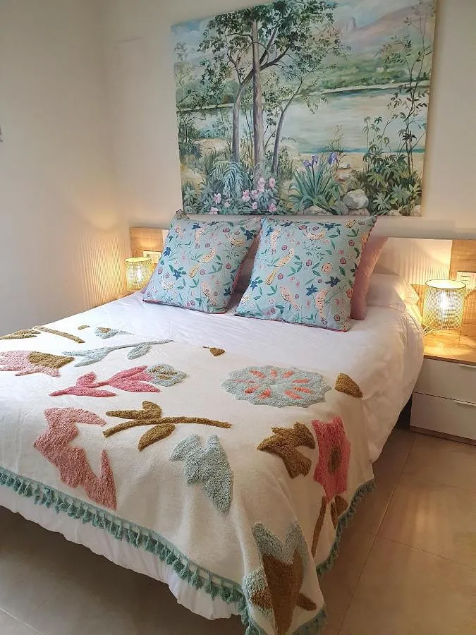 Apartamento de vacaciones para 3 personas, con balcón y vistas - 1