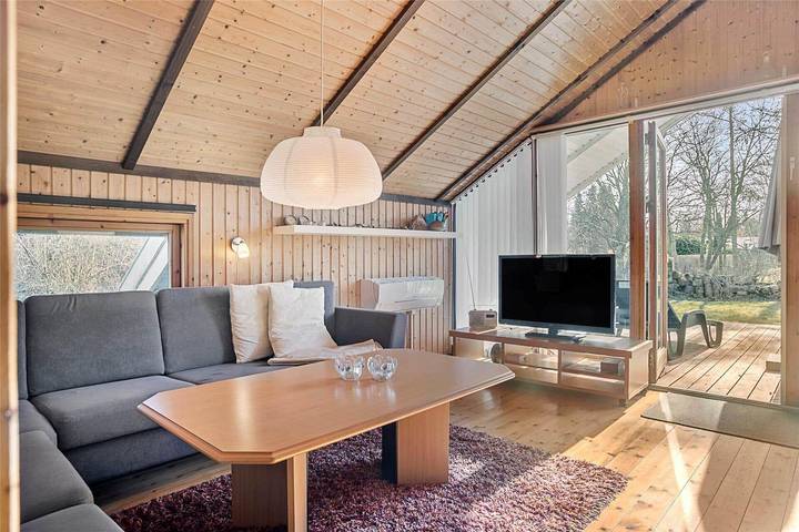 Ferienhaus für 6 Personen, mit Terrasse in Råbylille Strand - 4