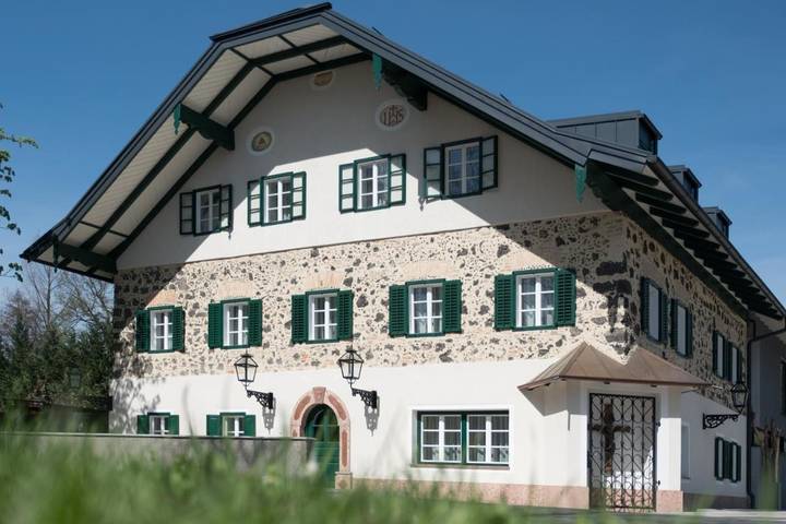 Ferienwohnung für 5 Personen, mit Ausblick und Terrasse in Salzburg