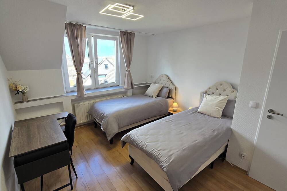 Entire apartment, Stylish 80 sqm apartment in the heart of the Ruhr area in Bochum, Ruhr district