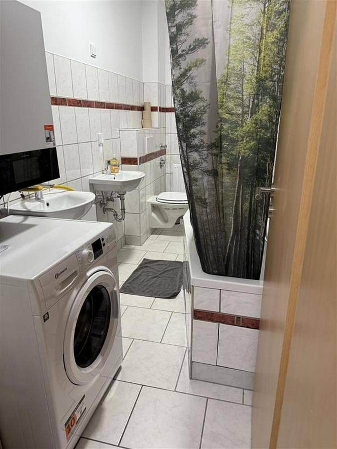 Ferienwohnung für 5 Personen, mit Balkon und Terrasse in Burscheid - 3