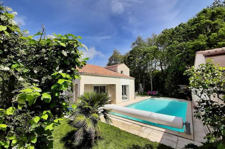Maison de vacances pour 6 personnes, avec Balcon et Jardin à Périgny