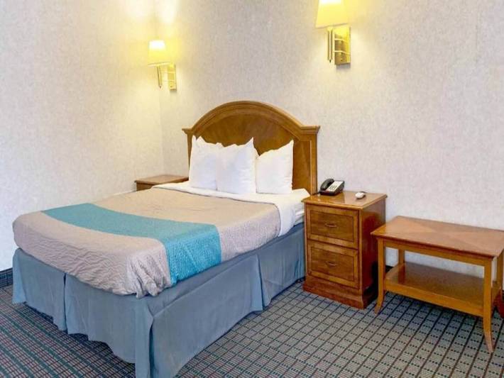 Apartamento entero, Acogedora habitación con cama king size | No fumadores in Condado de Cortland