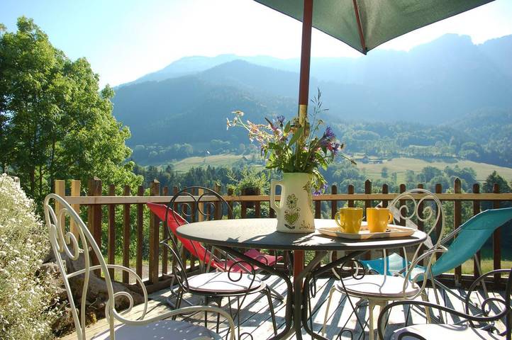 Gîte pour 6 personnes, avec jardin à Saint-Pierre-d'Entremont - 2