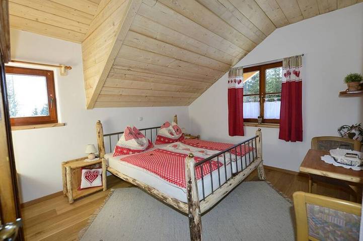 Hubmoarhütte - Ferienhaus Hubmoarhütte in Sankt Marein bei Neumarkt, Lavanttaler Alpen