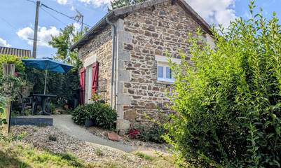 Gîte pour 2 personnes, avec jardin à Cheissoux
