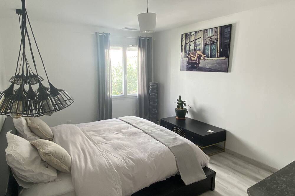 House with sauna/jacuzzi/foot pool in the Hermitage\n​Rechercher des détails in Romans-sur-Isère, Valence region