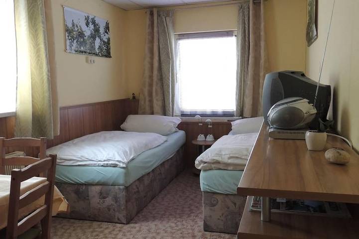Appartement entier, Ferienwohnung Nr. 2 \"Quitte\" in Radebeul, Meissen Region