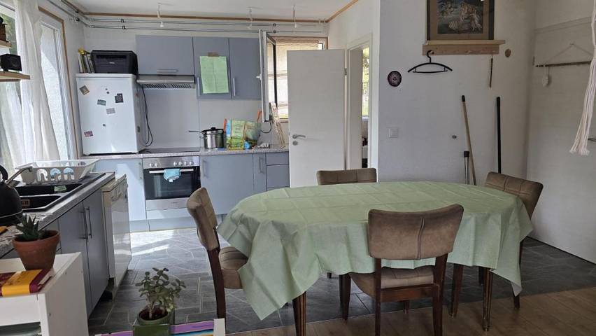 Gîte pour 4 personnes, avec Balcon et Terrasse ainsi que Vue sur le lac et Vue dans Grandvaux - 4