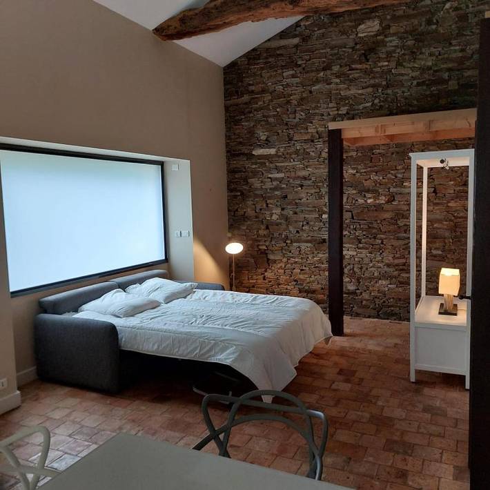 Location de vacances pour 10 personnes, avec terrasse ainsi que piscine et jacuzzi à Saint-Julien-de-Concelles - 2