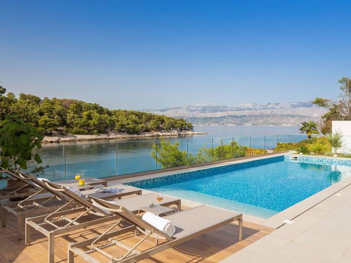 Villa pour 12 personnes, avec Balcon et Terrasse à Splitska