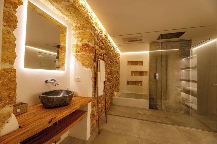 Location de vacances pour 2 personnes, avec sauna ainsi que jacuzzi et jardin à Miggiano