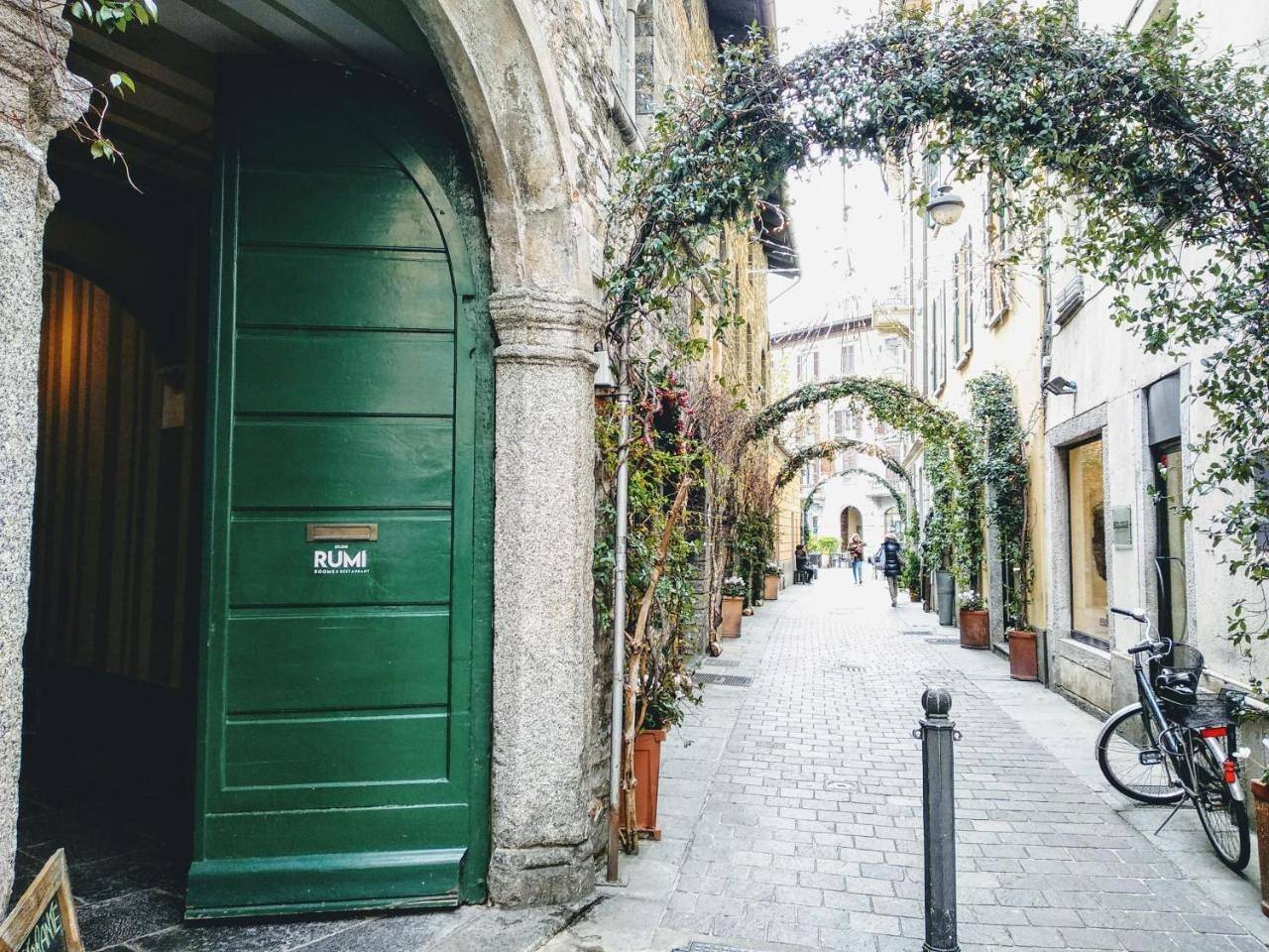 Rumi Rooms in Como, Comer See