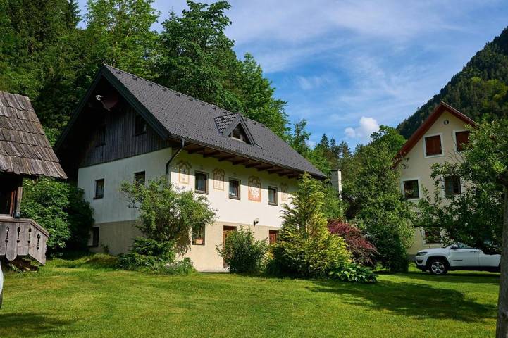 Location de vacances pour 3 personnes, avec vue et jardin, animaux acceptés à Solčava - 4