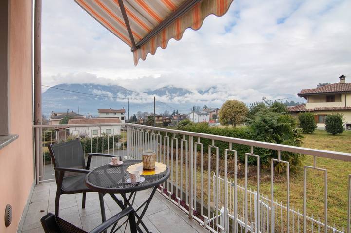 Ferienwohnung für 7 Personen, mit Garten und Seeblick, mit Haustier