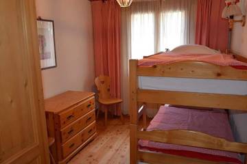 Hütte für 6 Personen in Gstaad, Saanen, Bild 3