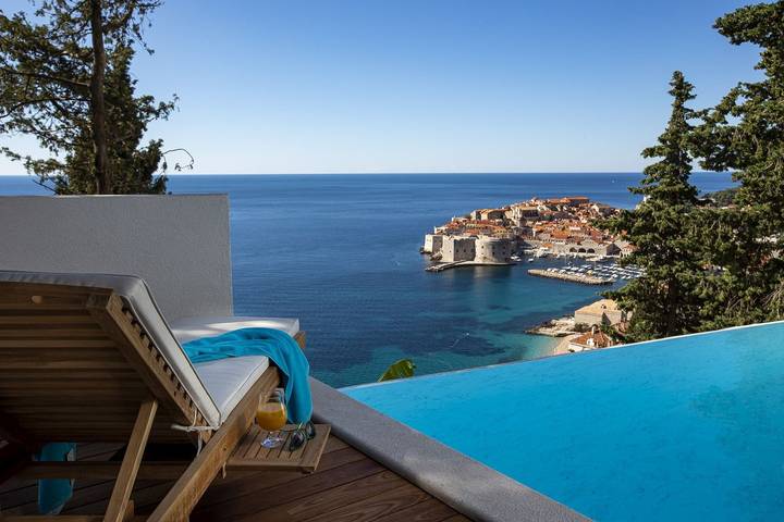 Villa für 12 Personen, mit Garten und Sauna sowie Ausblick und Pool, mit Haustier in Dubrovnik