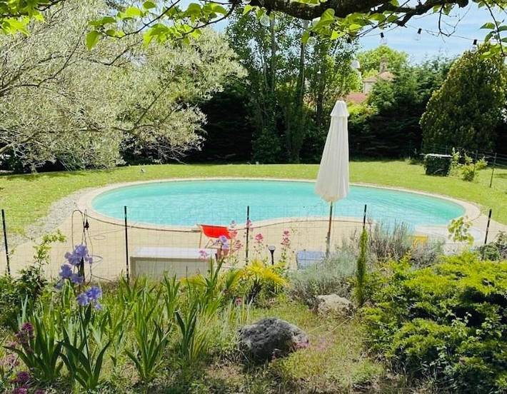Maison d’hôte pour 2 personnes, avec vue ainsi que jardin et piscine à Sauzet - 2