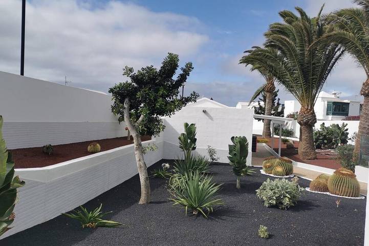 Ganze Wohnung, Ein-Zimmer-Doppelbett-Apartment mit balkon in Tahiche, Teguise