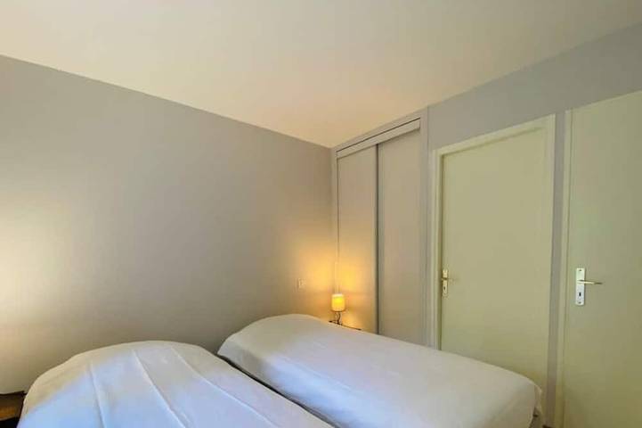 Location de vacances pour 3 personnes, avec Jacuzzi et Piscine à Rochessauve - 3