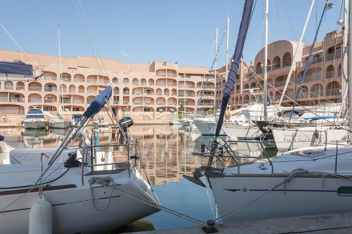 Appart’hôtel pour 4 personnes, avec vue et balcon