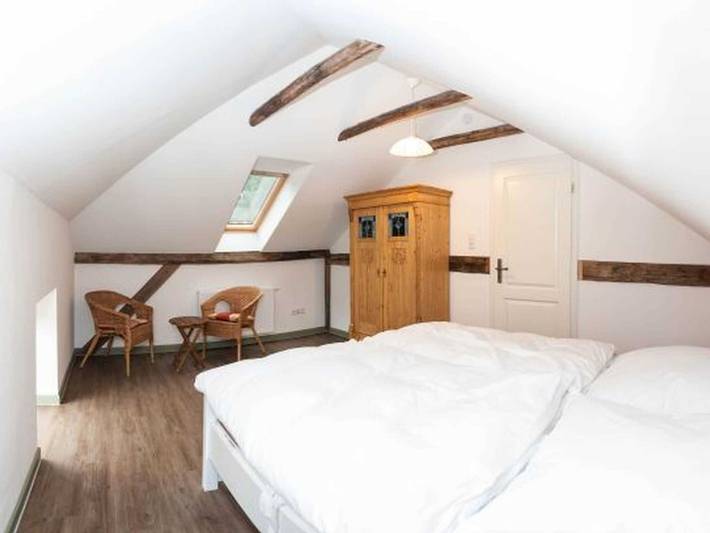 Ferienwohnung für 7 Personen, mit Terrasse und Garten, kinderfreundlich in Weener - 2