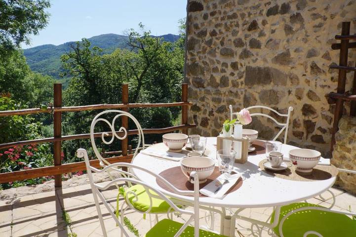 Location de vacances pour 4 personnes, avec jardin et vue, animaux acceptés à Saint-Julien-du-Gua - 4