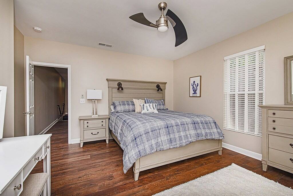 Namaste auf dem Monon Trail Downtown Indy (neu renoviert; groß für Gruppen) in Indianapolis, Indiana