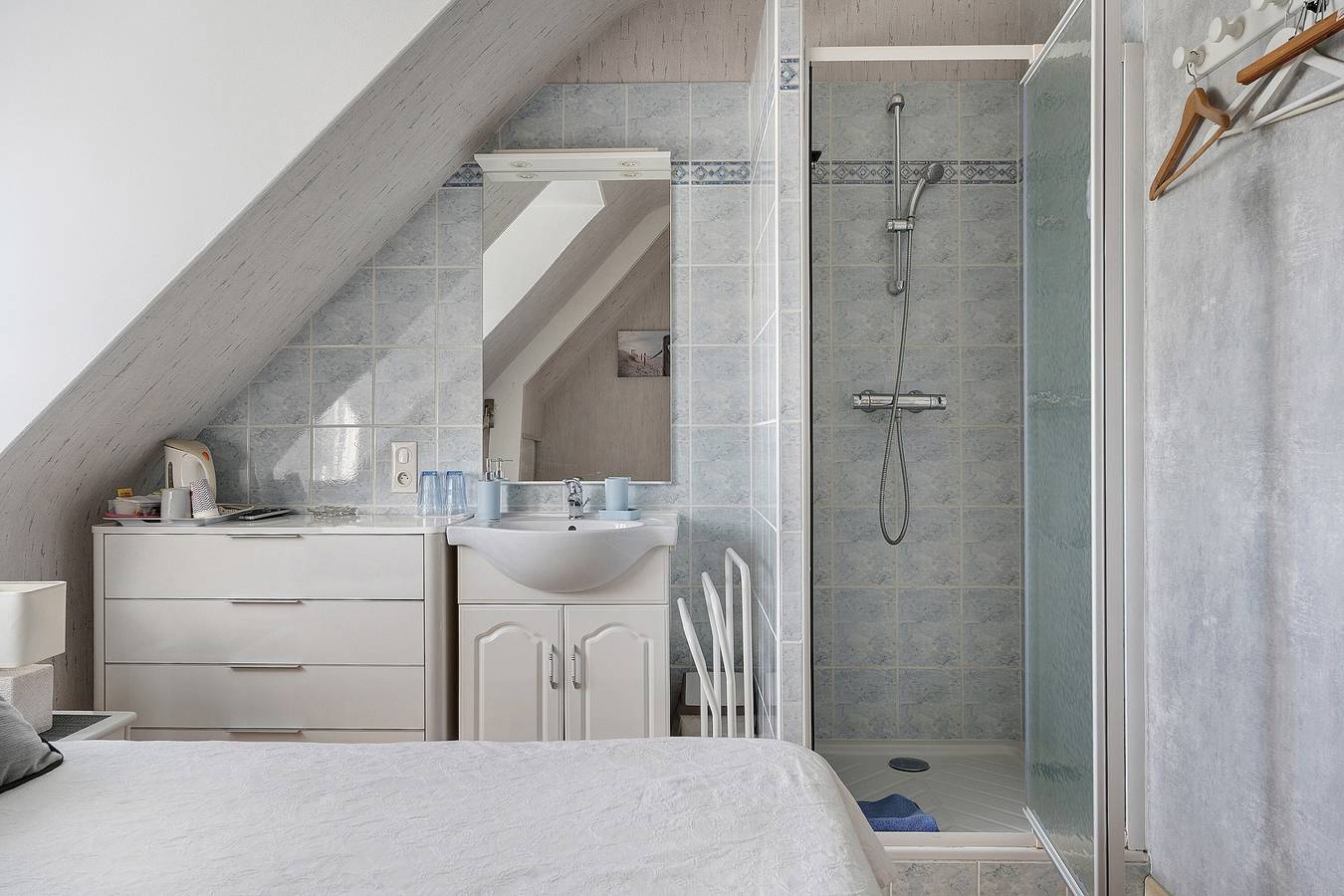 Chambre d’hôtes « La Marine » avec terrasse partagée, jardin commun et Wi-Fi in Saint-Méloir-des-Ondes, Baie du Mont-Saint-Michel