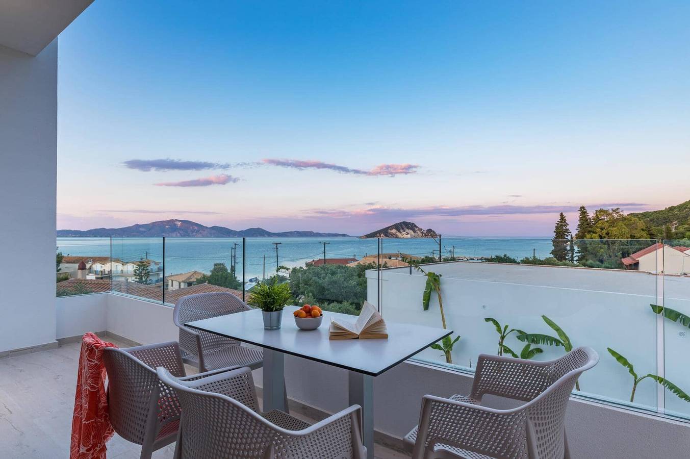 Villa für 6 Personen mit Garten in Keri, Laganas